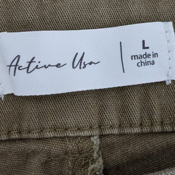 ACTIVE USA, Tan Brown Cuffed Mid Rise Stretch Cotton Shorts; Size L - Picture 3 of 5
